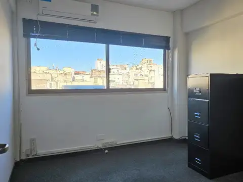 Oficina en Alquiler en Centro, $ 630.000