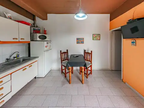 Avenida Juan de Garay 200