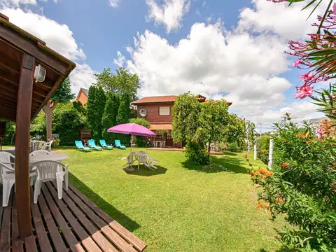 COMPLEJO DUPLEX EN VENTA EN OSTENDE A METROS MAR