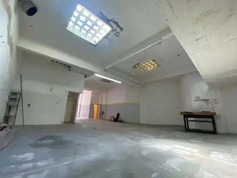 Galpon en Alquiler en Villa Devoto, USD 1.000