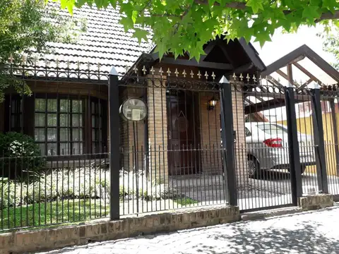 Casa - Ituzaingó Norte