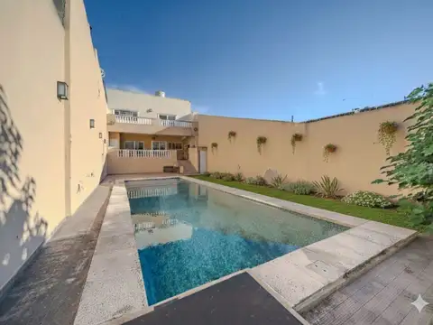 Casa en Venta en Flores, Capital Federal
