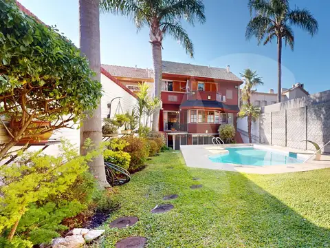 Casa en Ciudad Jardín Del Palomar 5 ambientes pileta quincho parrilla apto crédito