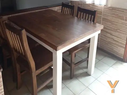 Depto Tipo Casa en Venta con 1 cocheras