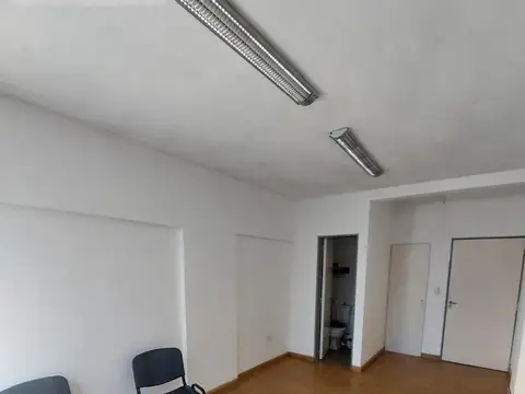 Oficina en Alquiler 30 años