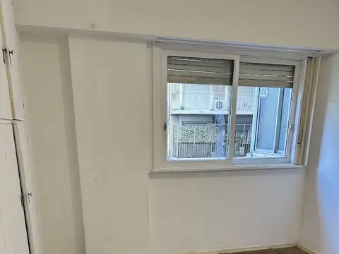 2 amb con balcón a la calle