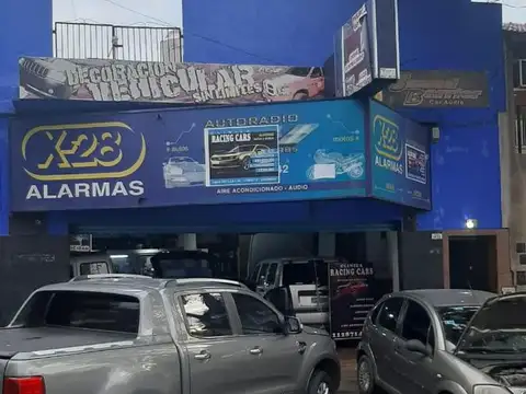 Casa y Local en venta - 356Mts2 - Parque Avellaneda