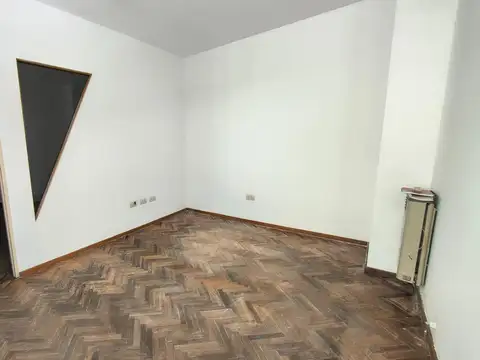 Oficina en Alquiler al Sur