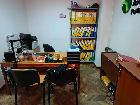 Rivadavia 100, Piso 2°