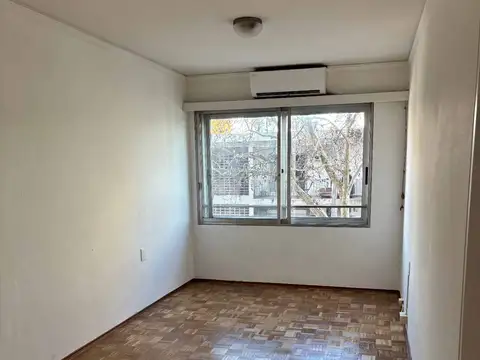 ALQUILER CENTRO UN DORMITORIO NUEVO PARA INGRESAR