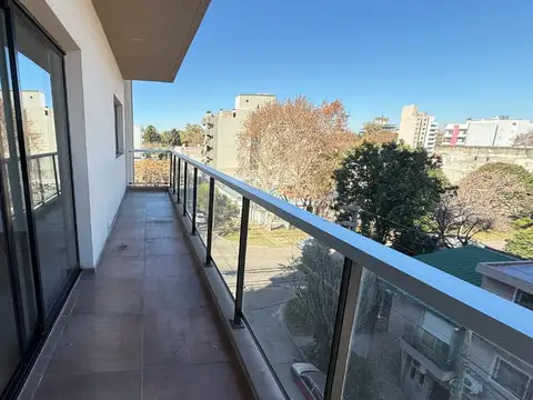 VENTA DEPARTAMENTO 2 AMBIENTES CON COCHERA