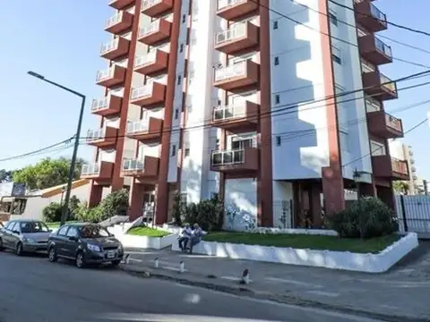 Departamento de 2 amb. c/cochera - Villa Gesell