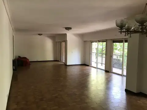 Departamento en Alquiler de 5 ambientes