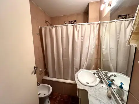 Departamento 4 ambientes con 3 baños