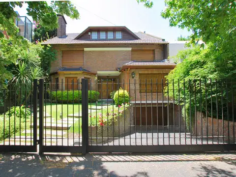 Casa  en Venta en Libertador / Rio, Martínez, San Isidro