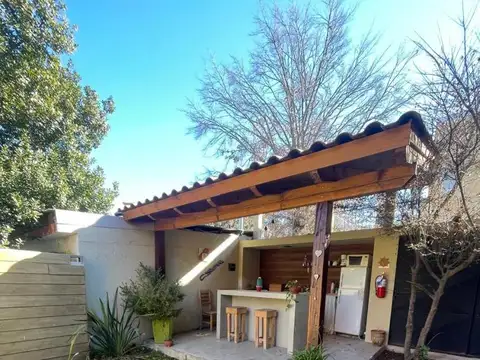 Hotel en Venta en Santa Rosa de Calamuchita, USD 280.000