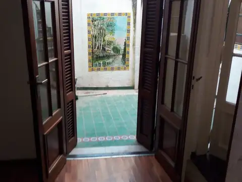 Depto Tipo Casa en Venta 60 años