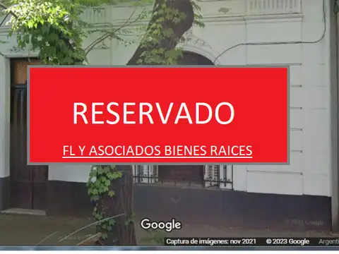 PH EN ESTADO REGULAR O A REFACCIONAR, 4 AMBIENTES, 2 BAÑOS, ENTRADA EXCLUSIVA