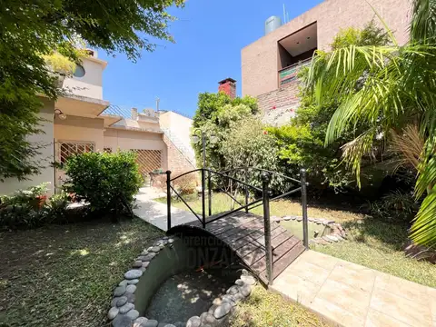 Casa en Venta al Este