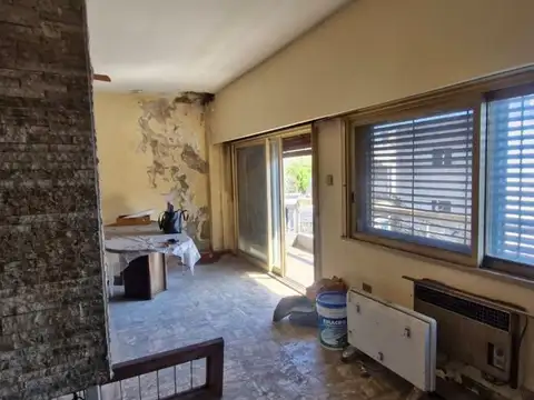 Depto Tipo Casa en Venta en Villa Lynch, USD 60.000