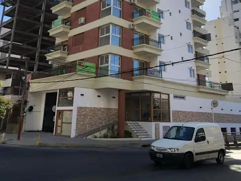 Cochera techada en alquiler