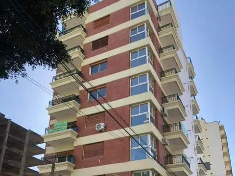 Cochera techada en alquiler