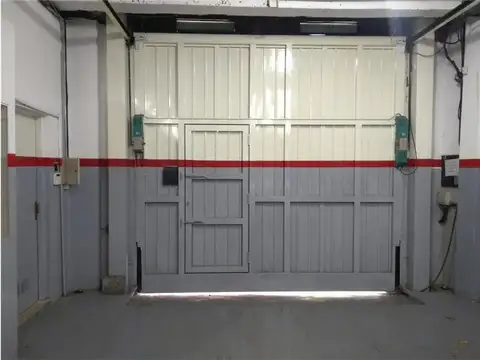 Galpon en Venta en Avellaneda, USD 750.000