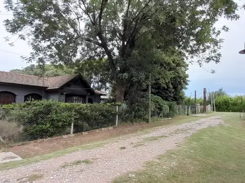 CASA QUINTA EN VENTA DE 3 AMBIENTES EN TORTUGUITAS (JCP), MAS CASA DE CASEROS EN BARRIO PERMITRADO RINCON DE OBERA
