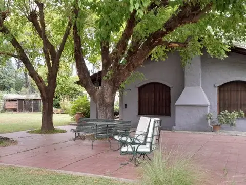 Casa en Venta con 1 cochera