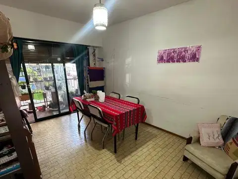 Jose Hernandez 3100, Piso 1