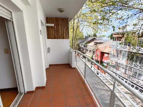 Salvador Debenedetti 500, Piso 3