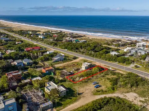 Lote en venta en El Chorro 600 mts2 100