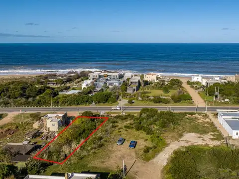 Lote en venta en El Chorro 600 mts2 100