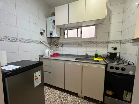 VENTA DPTO 2 AMB EN RECOLETA LUMINOSO