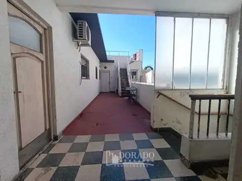 Islas Malvinas 3100, Piso 1