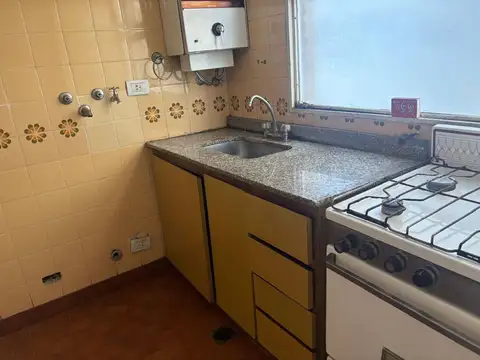 VENTA DEPTO 2 AMB. CON COCHERA EN VILLA DEL PARQUE