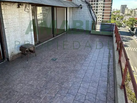 Departamento en Alquiler con 1 cocheras