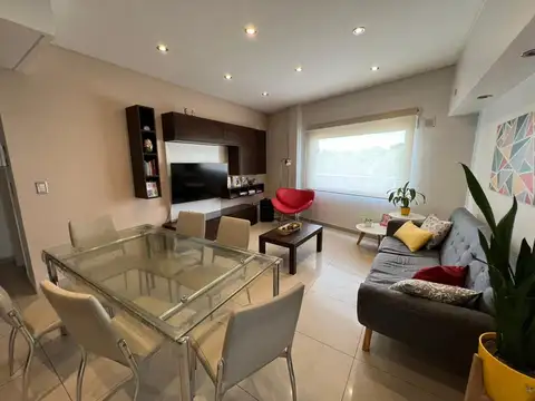 Venta PH 3 Amb Palomar parrilla y garage A/Crédito