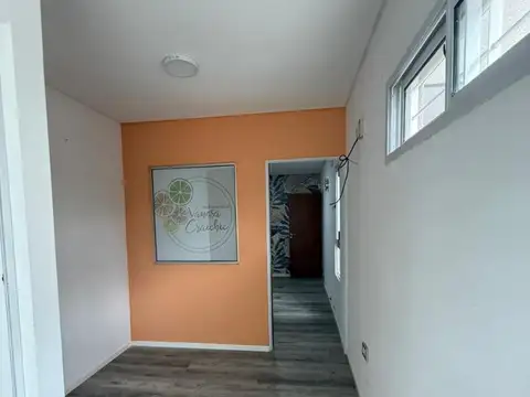 Oportunidad De Departamento y Casa en Pedro Vega 1700
