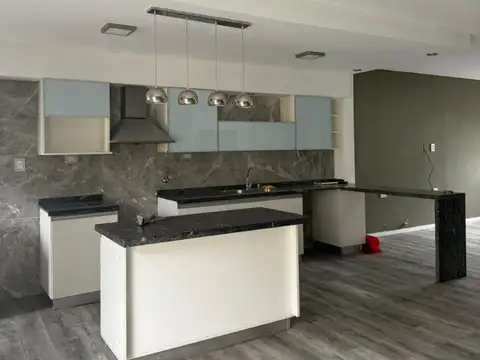 Depto Tipo Casa en Venta 20 años