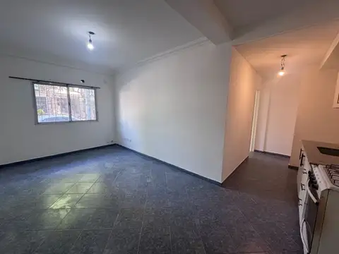 VENTA DTO TIPO PH 3 AMBIENTES RAMOS MEJIA C/ PATIO