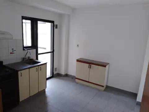 Mendoza 668 , Piso 4