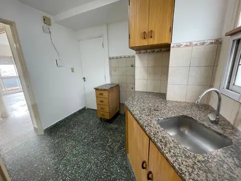 Departamento 3 ambientes con 1 baño