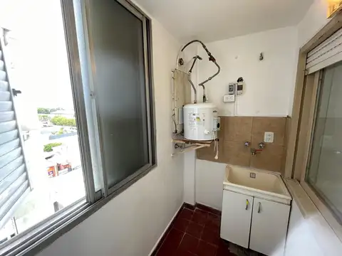 Vende Departamento 3 Ambientes - Berazategui Centro