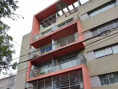 DEPARTAMENTO 2 AMBIENTES AL FRENTE - APTO CRÉDITO