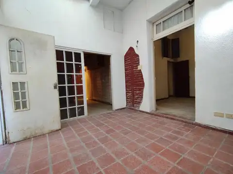 Depto Tipo Casa 6 ambientes con 2 baños