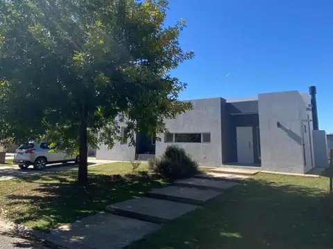 Casa en alquiler el cantón Puerto  - Foto 0