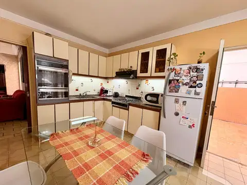 Depto Tipo Casa en Venta con 2 cocheras