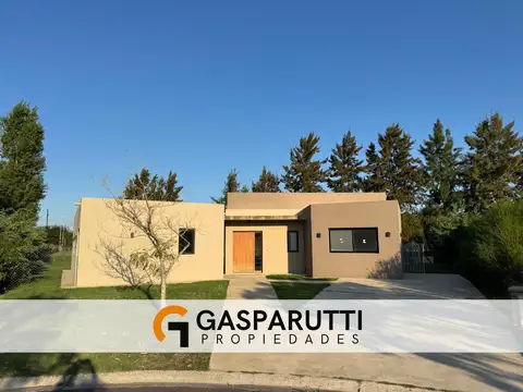 Casa en Venta en San Matías con pileta