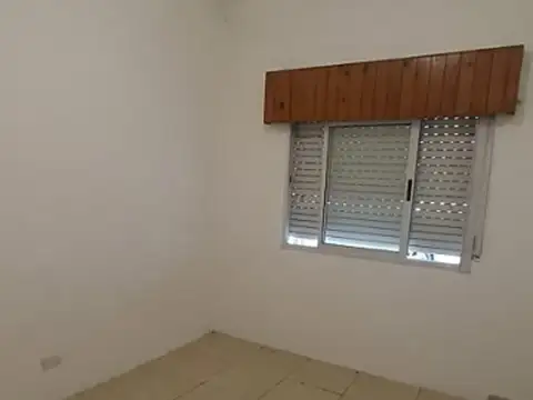 Departamento en Alquiler en Moron Sur, $ 600.000